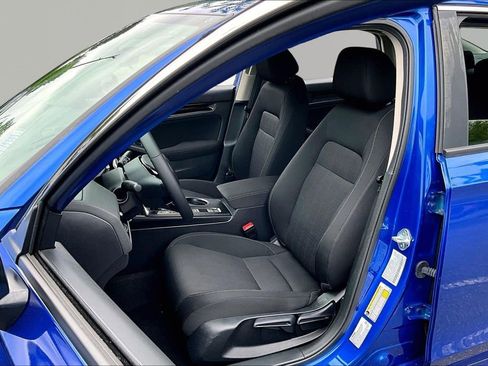Used 2024 Honda Civic EX image 17