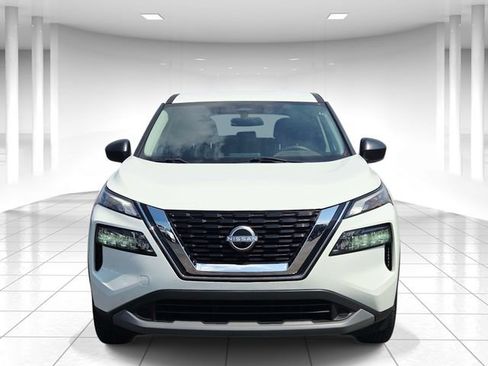 Used 2023 Nissan Rogue S FWD image 5