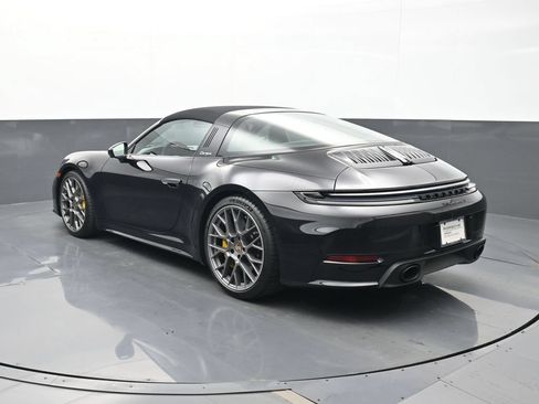 Certified 2026 Porsche 911 Targa 4S AWD/4WD image 3