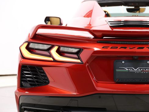 Used 2023 Chevrolet Corvette Stingray Premium Conv w/ Z51 Performance Package RWD image 59