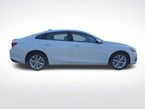 Used 2025 Chevrolet Malibu LT image 6
