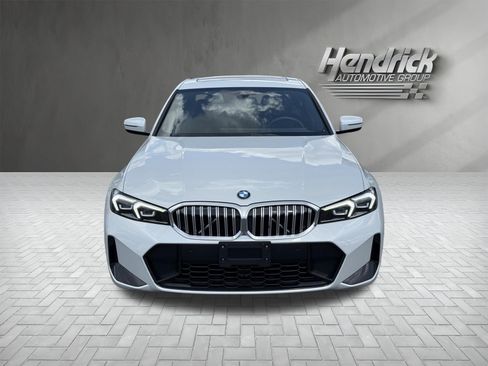 Used 2026 BMW 330i xDrive Sedan w/ M Sport Package AWD/4WD image 3