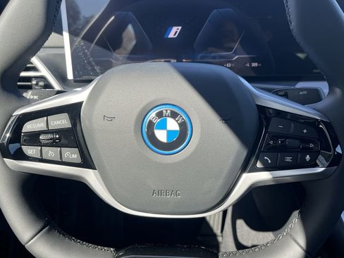 Used 2025 BMW i4 eDrive40 w/ Parking Assistance Package image 21