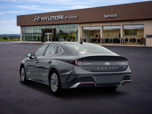 New 2026 Hyundai Sonata Limited FWD image 5