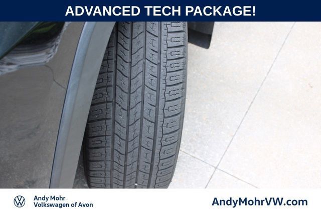 Used 2019 Toyota RAV4 Limited w/ Advanced Technology Package AWD/4WD image 13