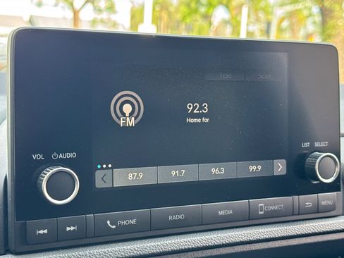 Used 2023 Honda CR-V Sport image 24