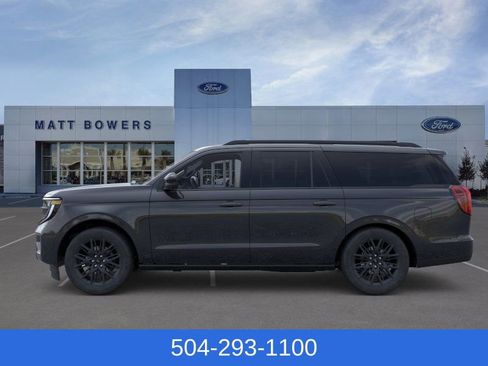 New 2026 Ford Expedition Max Platinum w/ Stealth Appearance Package AWD/4WD image 4