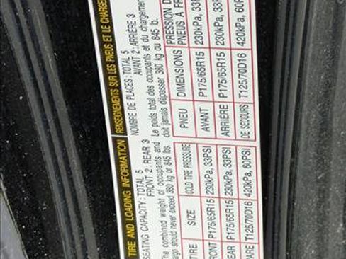 Used 2015 Toyota Yaris LE image 13