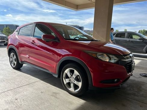 Used 2016 Honda HR-V EX image 2