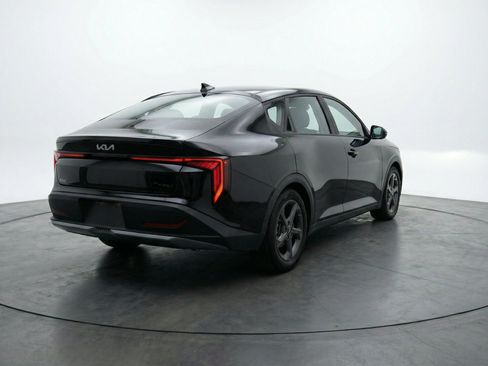 Used 2025 Kia K4 FWD image 9