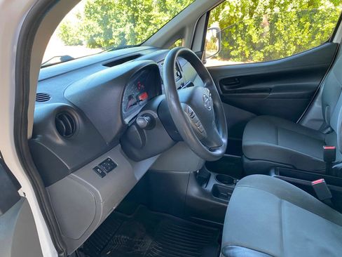 Used 2018 Nissan NV200 SV FWD image 24