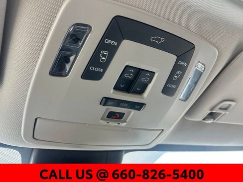 Certified 2026 Toyota Sienna XLE AWD/4WD image 21