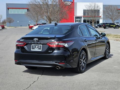 Used 2023 Toyota Camry XLE w/ Protection Package (Q2) (TMS) image 4