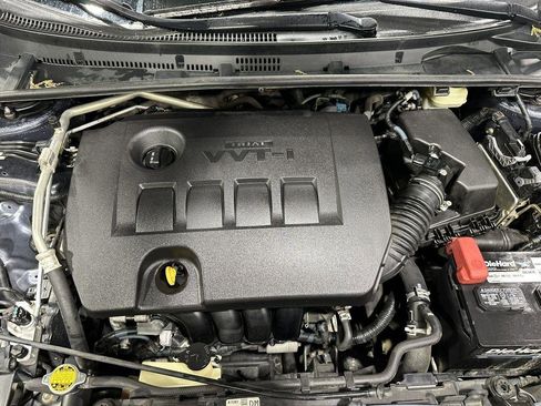 Used 2016 Toyota Corolla LE image 39