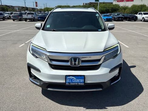 Used 2019 Honda Pilot Touring image 8