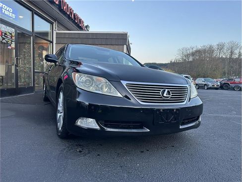 Used 2008 Lexus LS 460 image 10