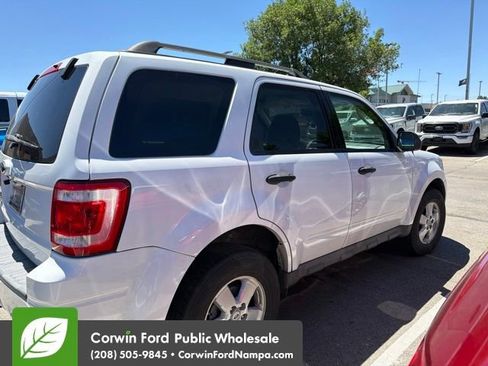 Used 2009 Ford Escape XLT FWD image 4