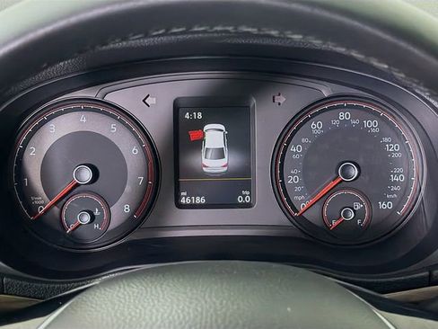 Used 2022 Volkswagen Passat 2.0T image 13