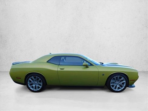 Used 2020 Dodge Challenger R/T Scat Pack RWD image 7