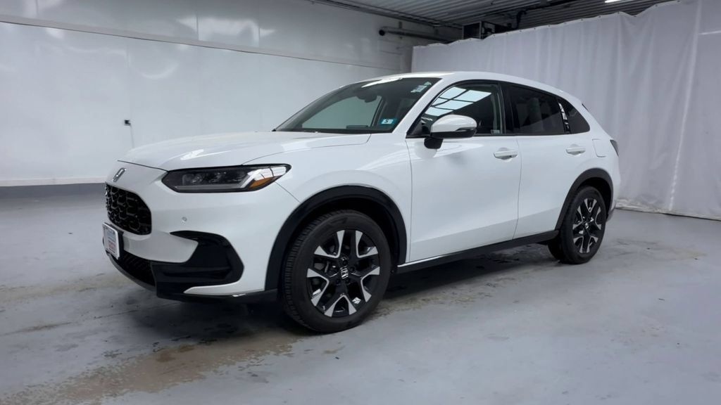 Certified 2026 Honda HR-V EX-L image 4