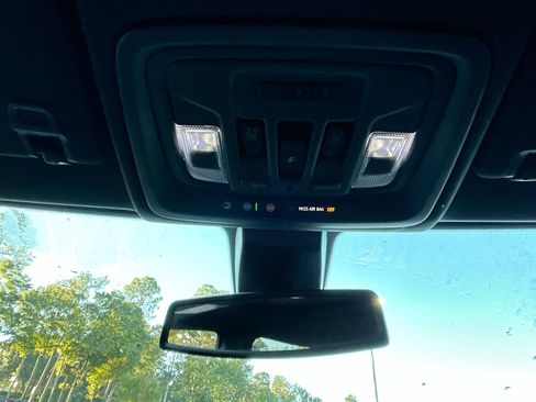 Used 2022 GMC Sierra 2500 AT4 w/ AT4 Preferred Package image 29