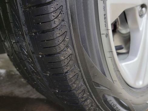 Used 2014 Ford Escape SE FWD image 11