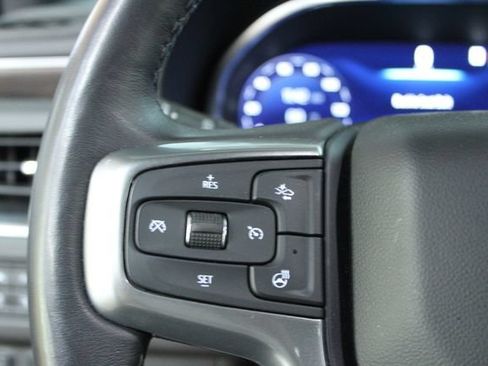 Used 2022 Chevrolet Tahoe LT w/ Luxury Package AWD/4WD image 16