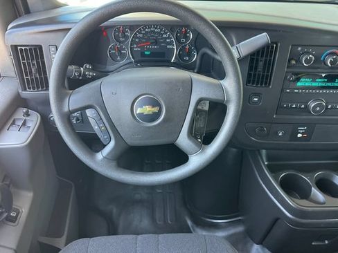Used 2025 Chevrolet Express 2500 w/ Driver Convenience Package RWD image 15