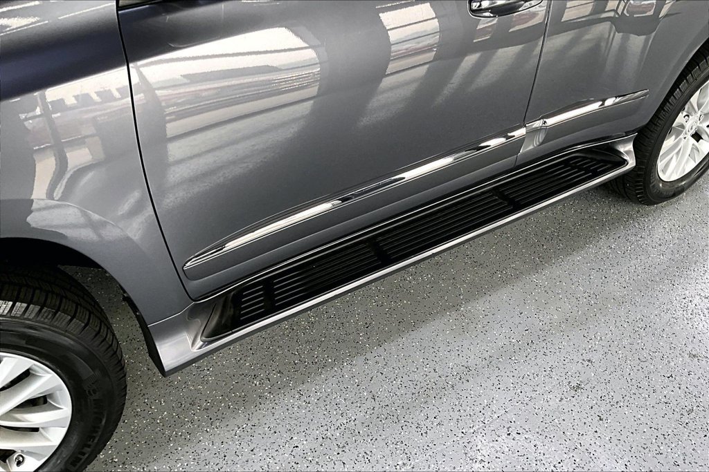 Used 2015 Lexus GX 460 w/ Premium Package AWD/4WD image 38