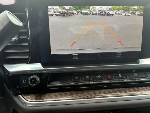 Used 2026 Chevrolet Silverado 1500 RST RWD image 34