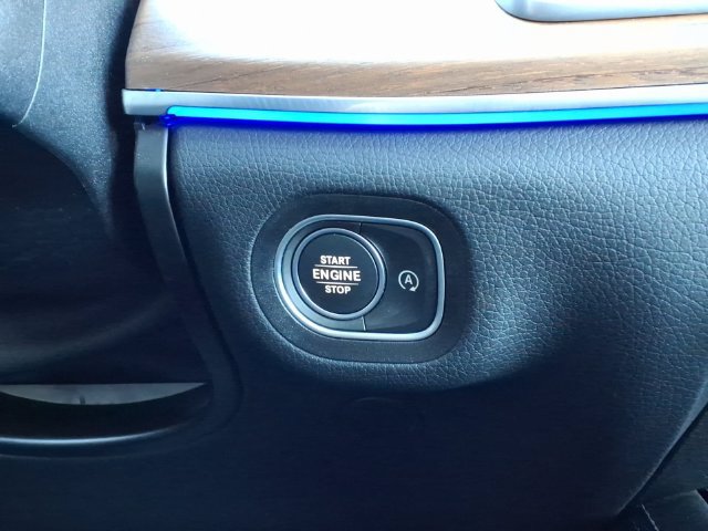 Certified 2025 Mercedes-Benz GLE 450 4MATIC image 25