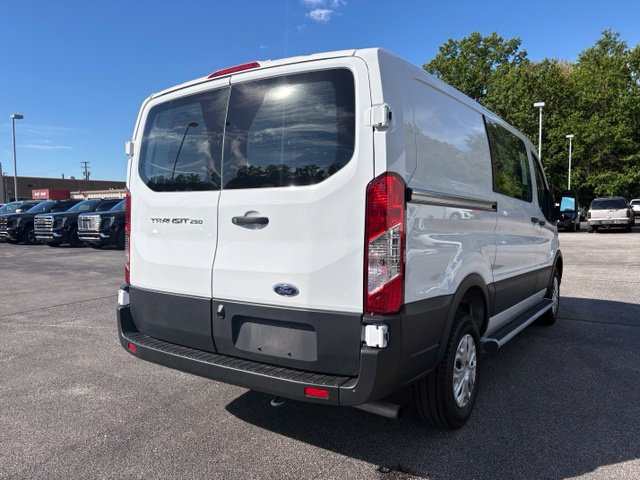 Used 2025 Ford Transit 250 Low Roof w/ Exterior Upgrade Package RWD image 5