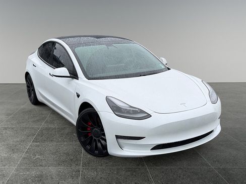 Used 2021 Tesla Model 3 Performance image 8