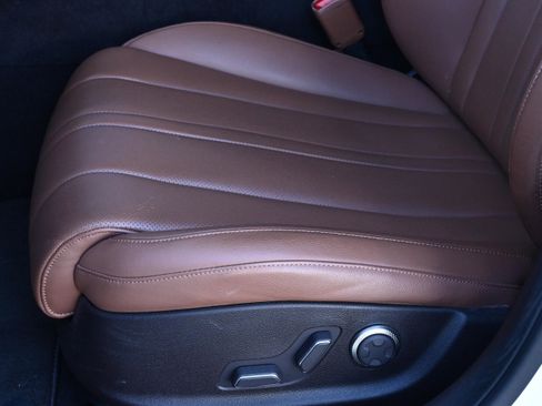 Used 2021 Genesis G80 2.5T image 25