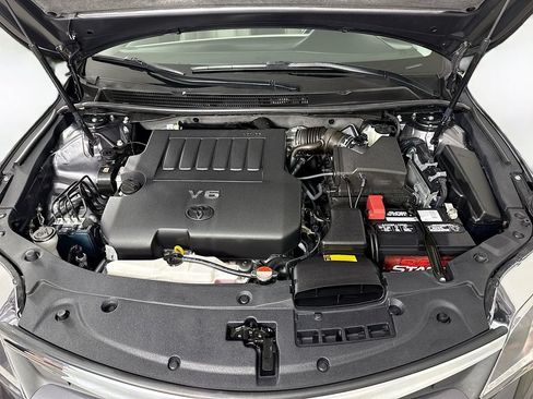 Certified 2016 Toyota Avalon XLE Premium FWD image 33