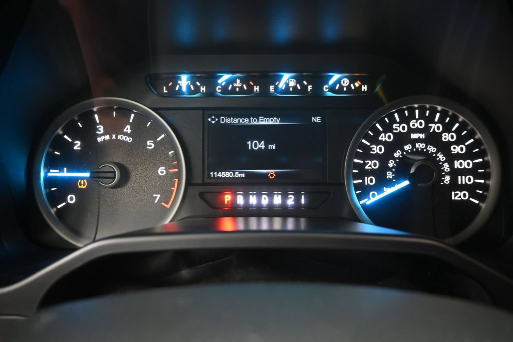 Used 2016 Ford F150 XLT w/ Equipment Group 302A Luxury AWD/4WD image 13