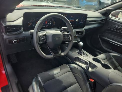 Used 2025 Ford Mustang Dark Horse image 22