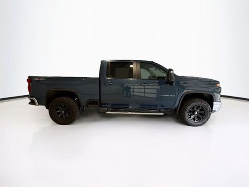 Certified 2025 Chevrolet Silverado 2500 LT w/ All Star Edition image 8
