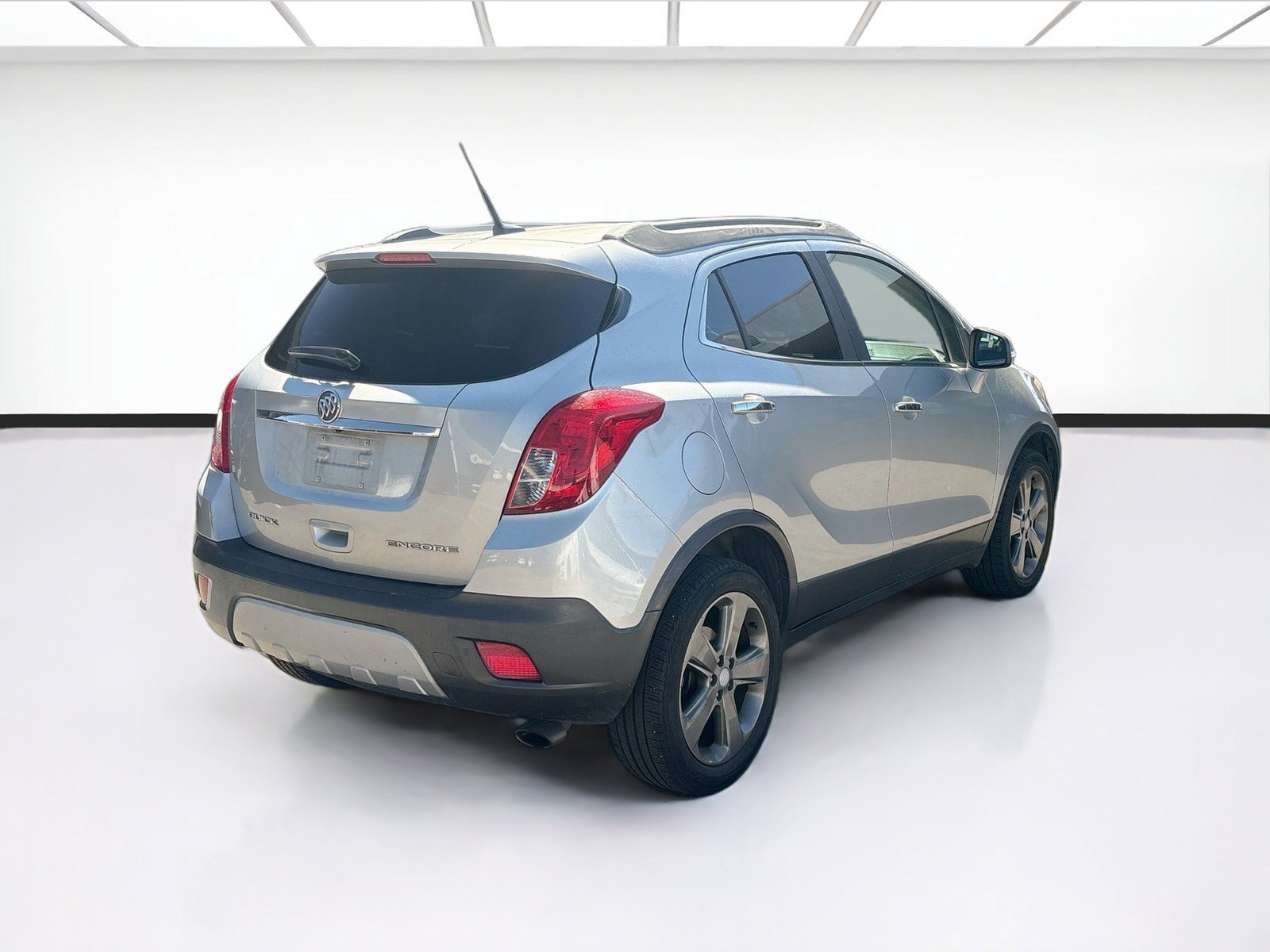 Used 2014 Buick Encore FWD image 4