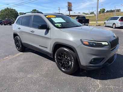 Used 2023 Jeep Cherokee Altitude Lux