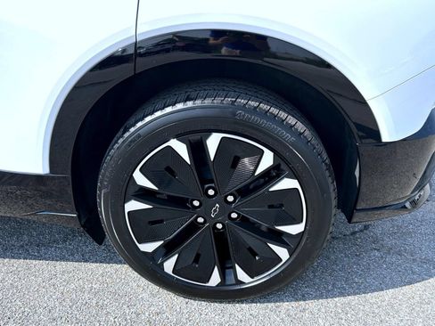 Certified 2024 Chevrolet Blazer EV RS AWD/4WD image 23