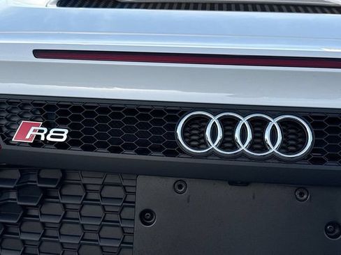 Used 2023 Audi R8 V10 performance w/ Carbon Exterior Package RWD image 10
