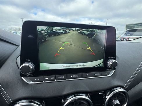 New 2025 Nissan Sentra SV image 17