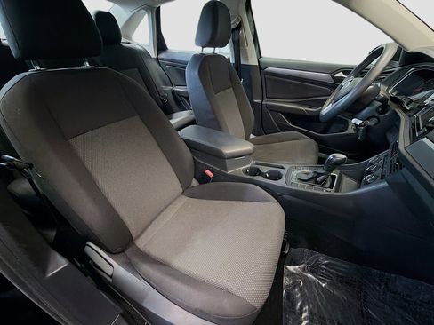 Used 2019 Volkswagen Jetta S image 15