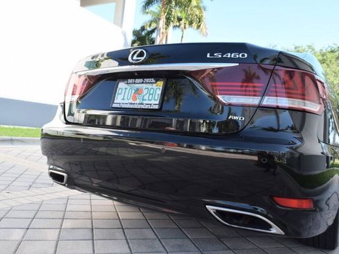Used 2013 Lexus LS 460 AWD w/ Comfort Pkg image 20