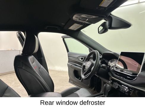 Used 2024 Jeep Compass Trailhawk w/ Trailhawk Convenience Group image 21