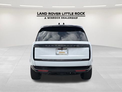 New 2026 Land Rover Range Rover SE image 7