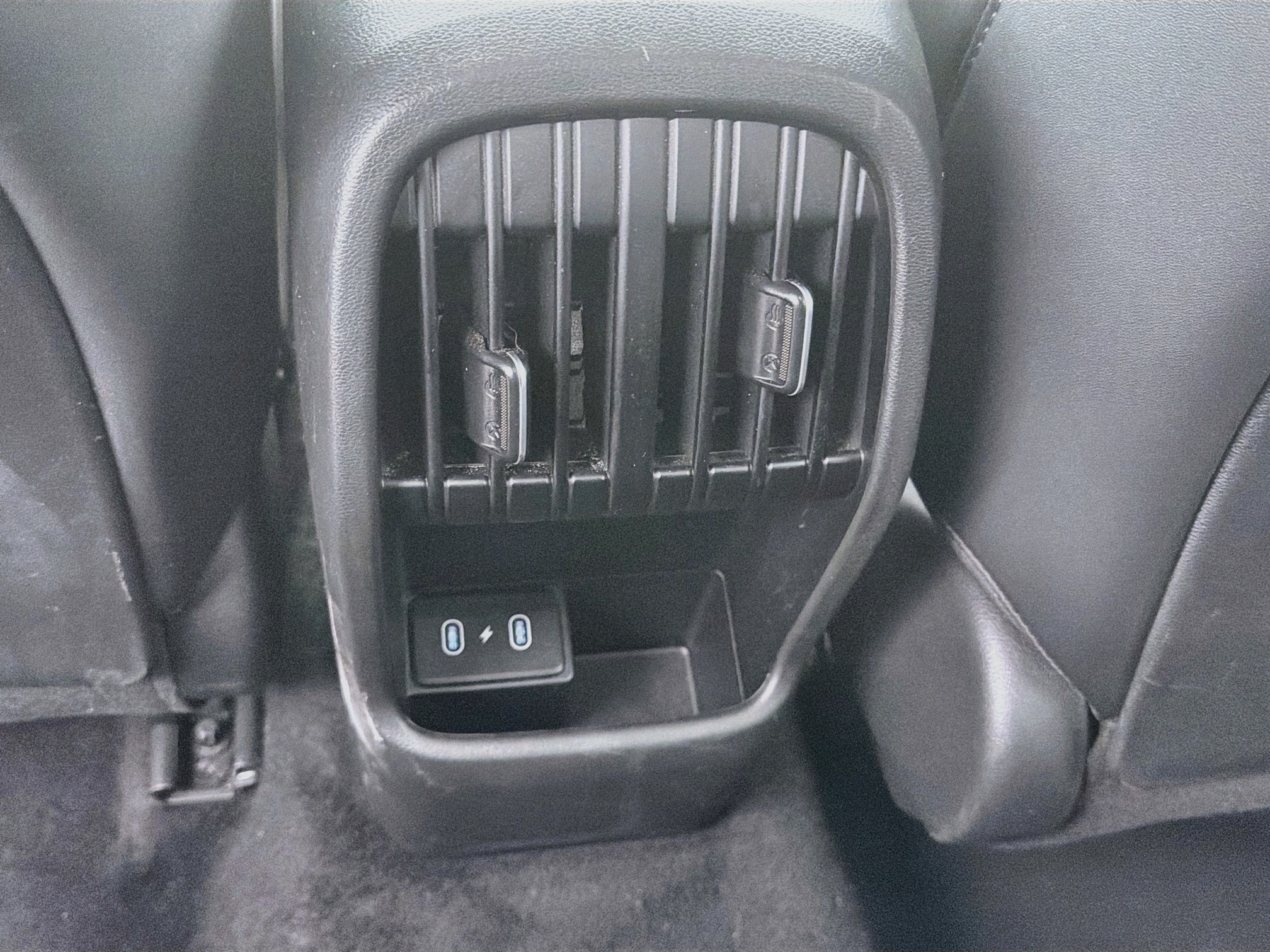 Used 2024 Hyundai Kona Limited FWD image 20