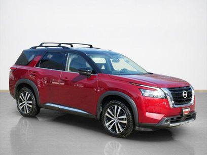 Certified 2023 Nissan Pathfinder Platinum w/ Cargo Package