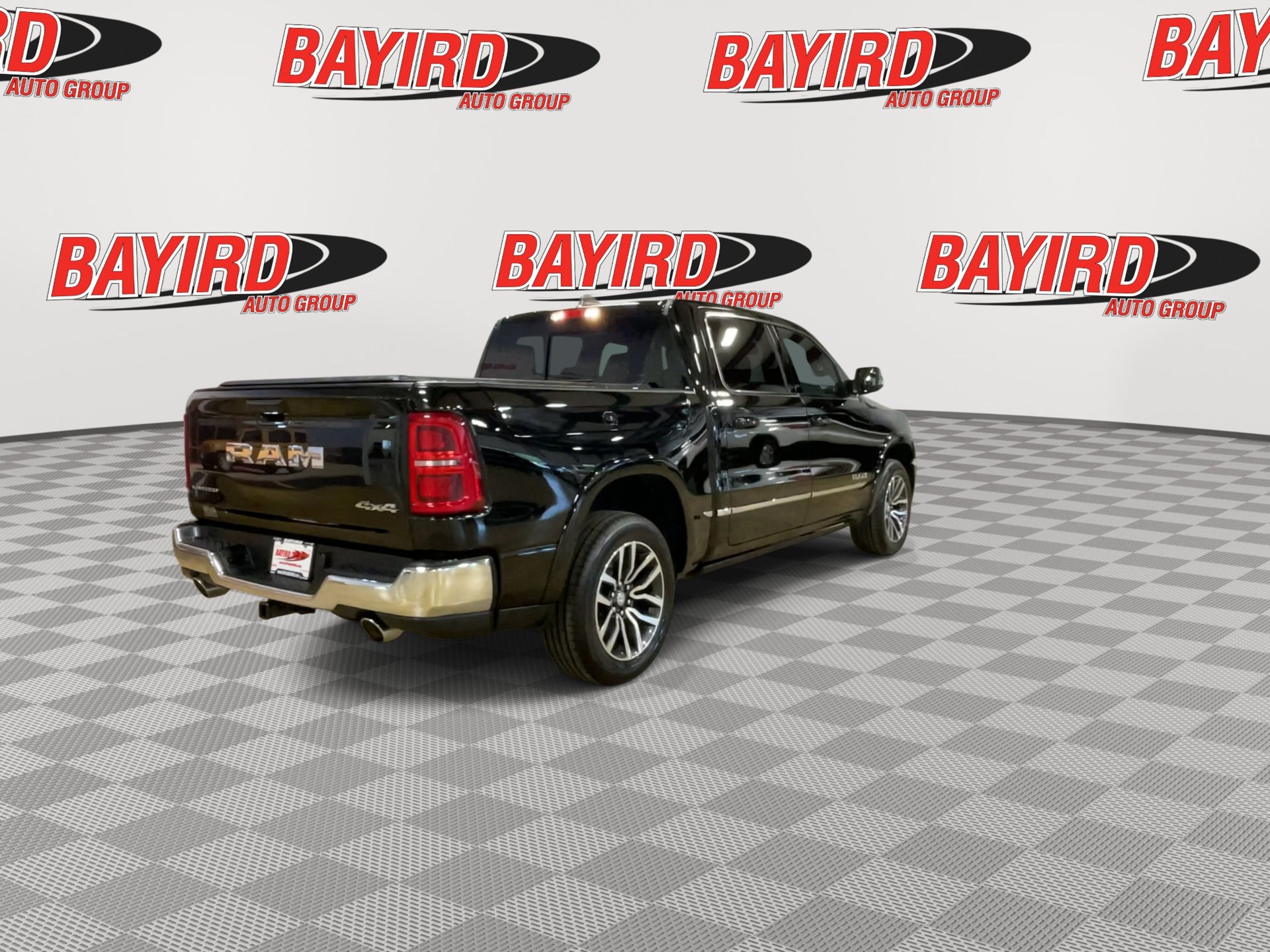 Used 2025 RAM 1500 Limited AWD/4WD image 8